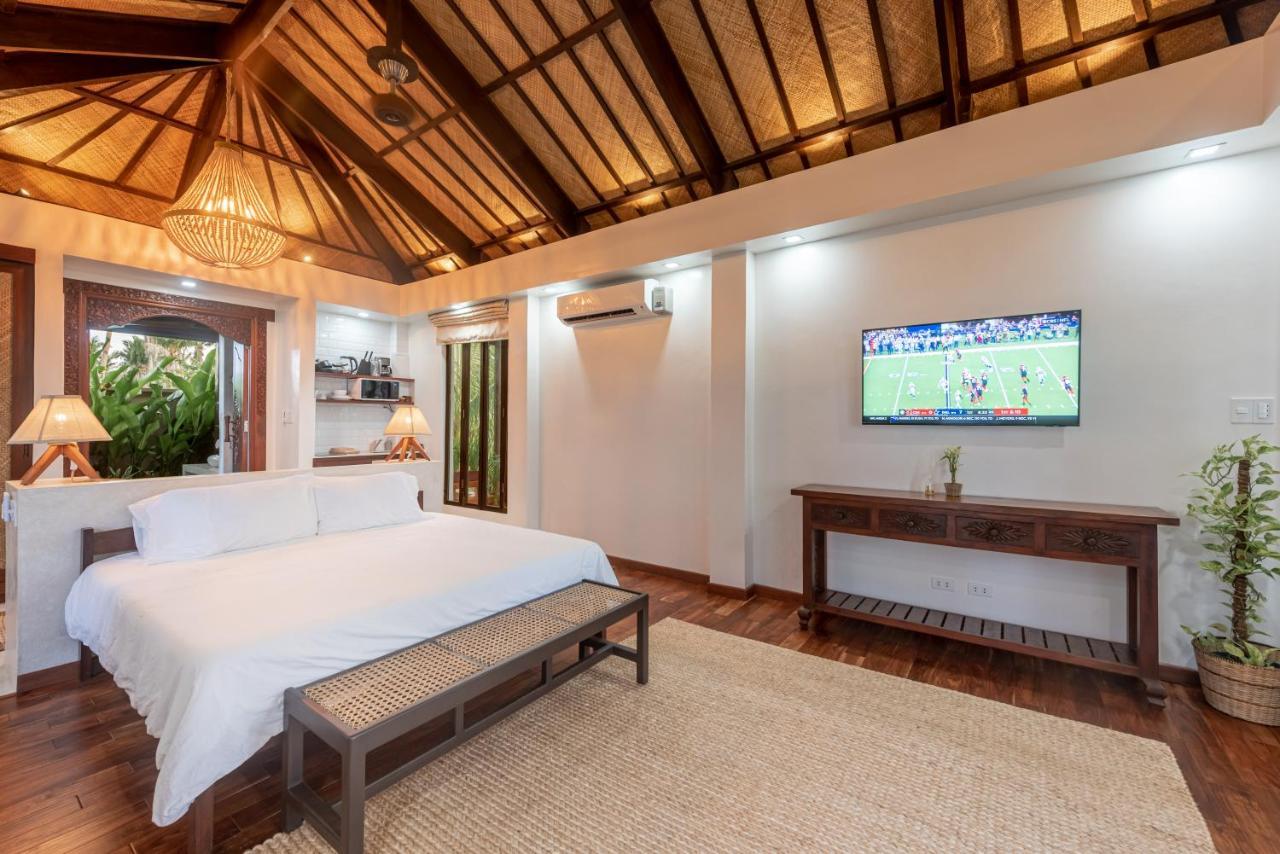 Villa Juan - A Beach Front Villa In General Luna Siargao Luaran gambar